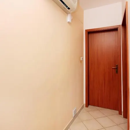 By The Sea Marina, Trogir - 10003 Apartment