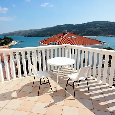 By The Sea Marina, Trogir - 10003 Apartment Marina